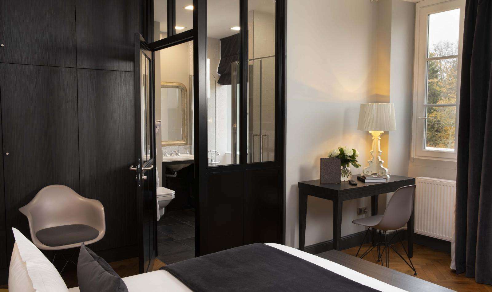 Country Club Hotel Yvre-l'Eveque Room photo